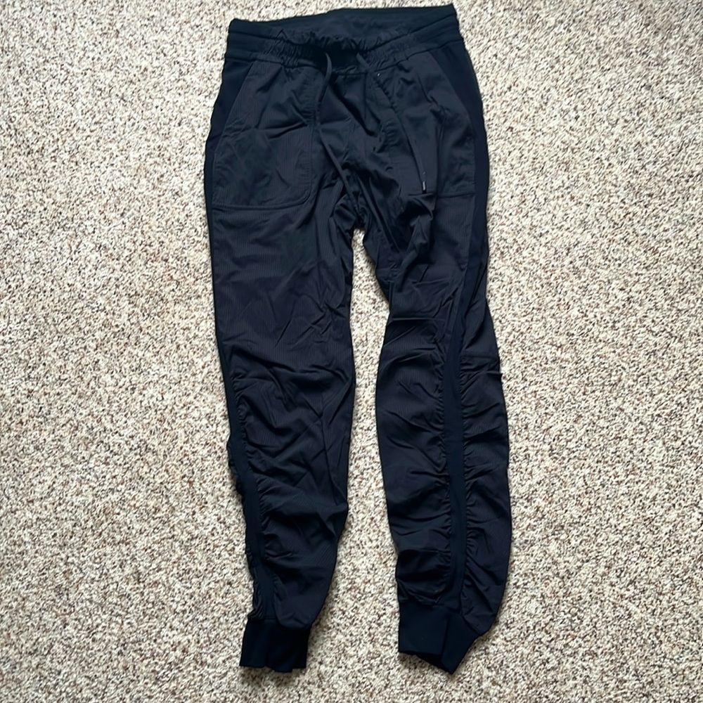 Lululemon joggers